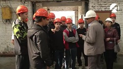 Астраханским школьникам и студентам помогают определиться с будущей профессией