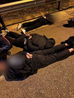 Астраханские полицейские задержали троих наркокурьеров
